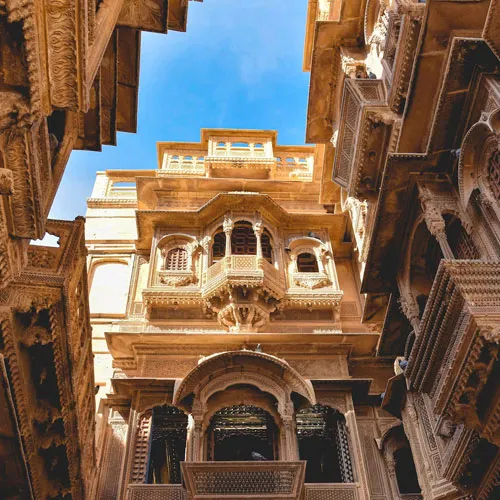 listing-details-carousel